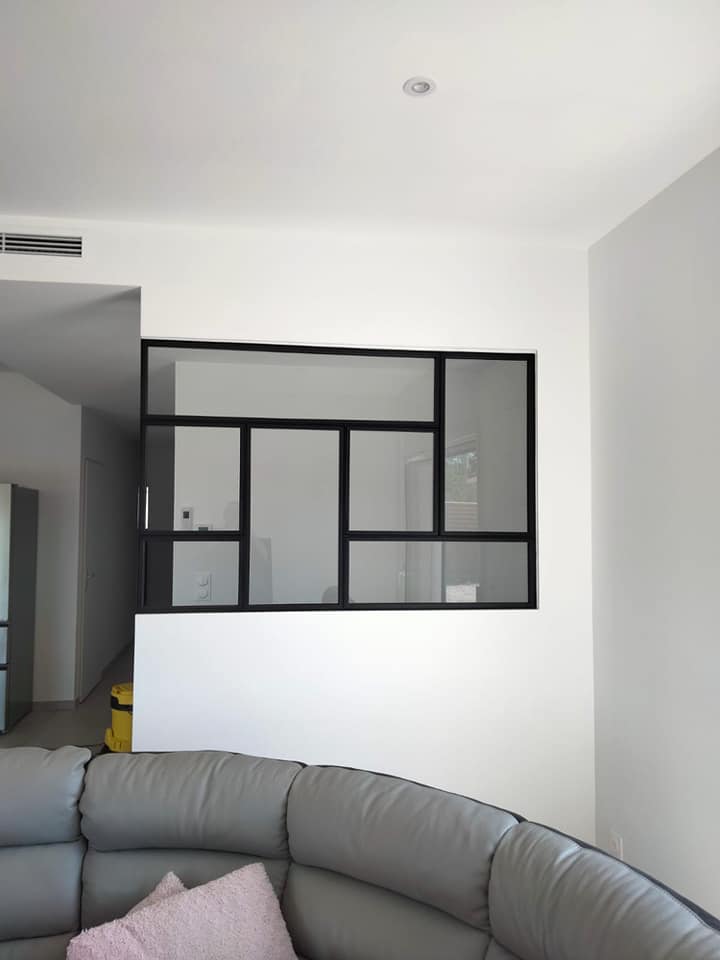 Verriere interieur salon